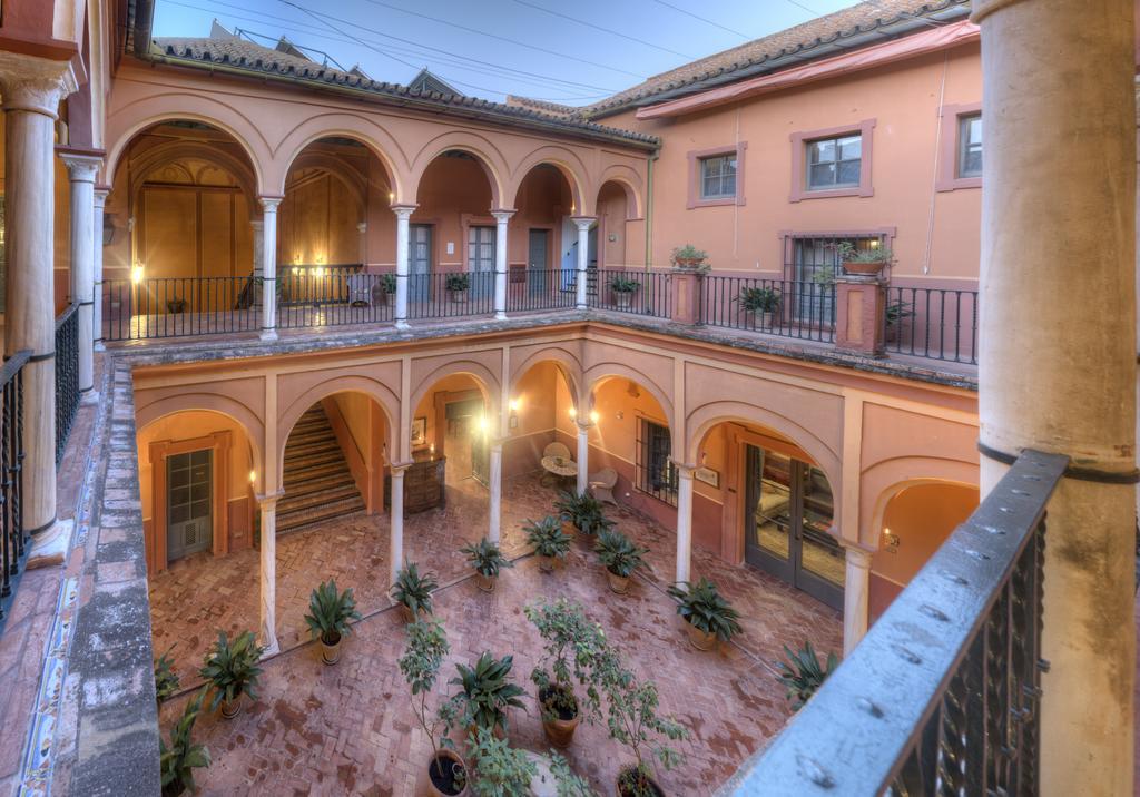 Casa Palacio De Carmona Exteriör bild